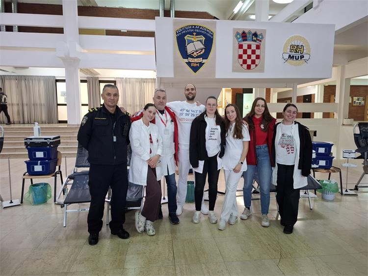 Slika /02_vijesti/2025/11 - studeni/darivanje krvi/IMG-20251127-WA0002.jpg
